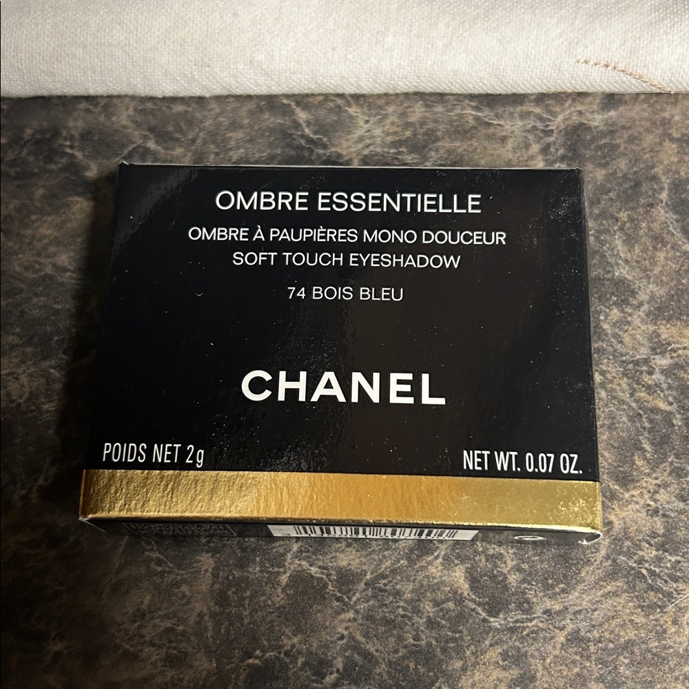 CHANEL - Ombré Essentielle Soft Touch Eyeshadow - Bois Bleu. NIB - Picture 4 of 5